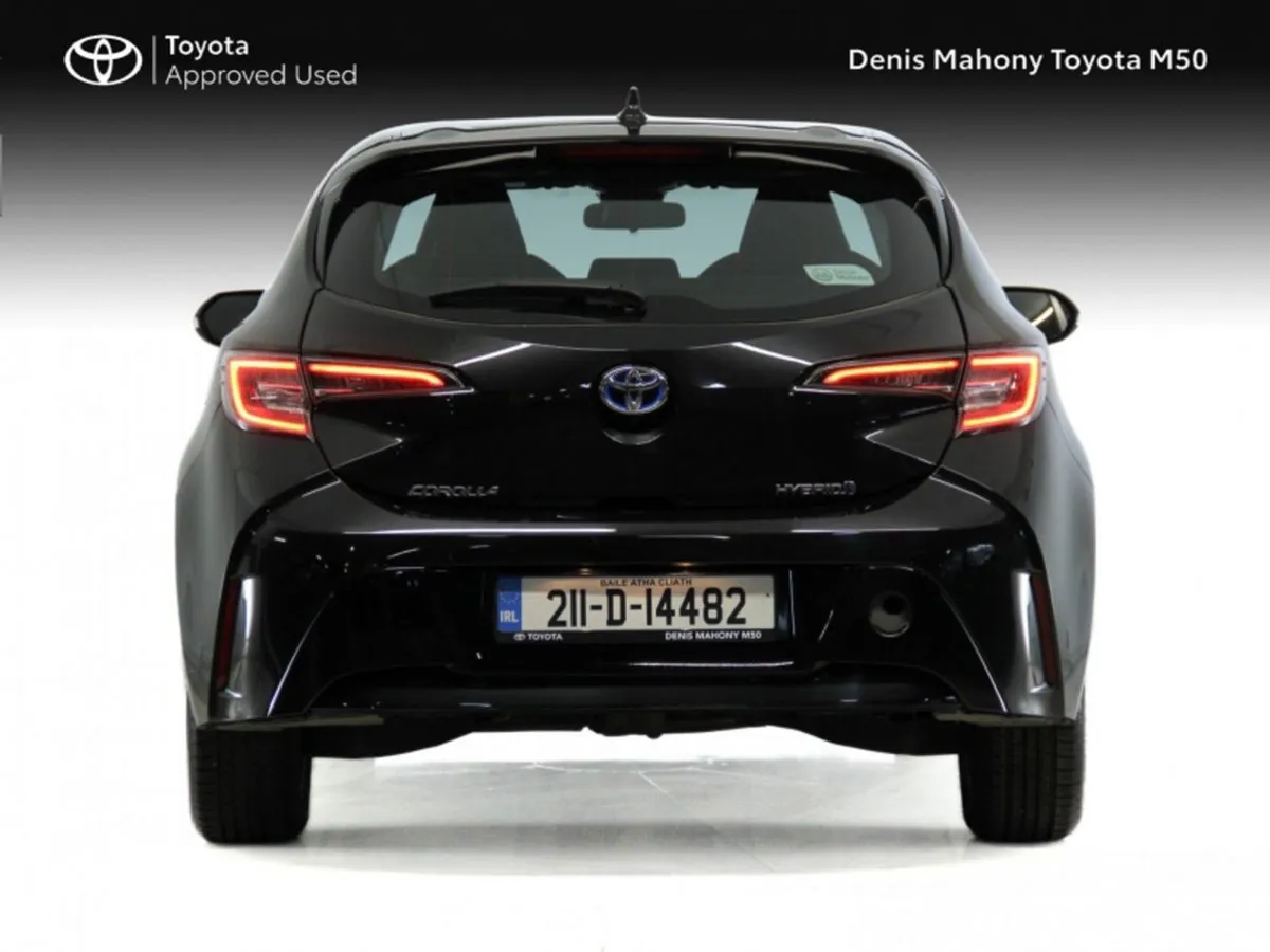 Toyota Corolla Hybrid Luna Hatchback Auto - Image 4