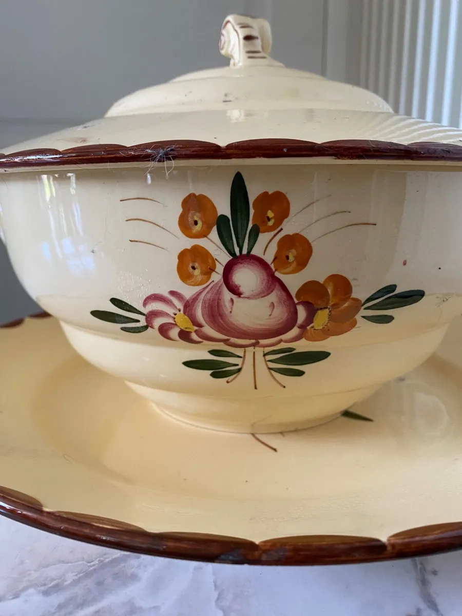 Ceramic - serving dish & platter - Image 1