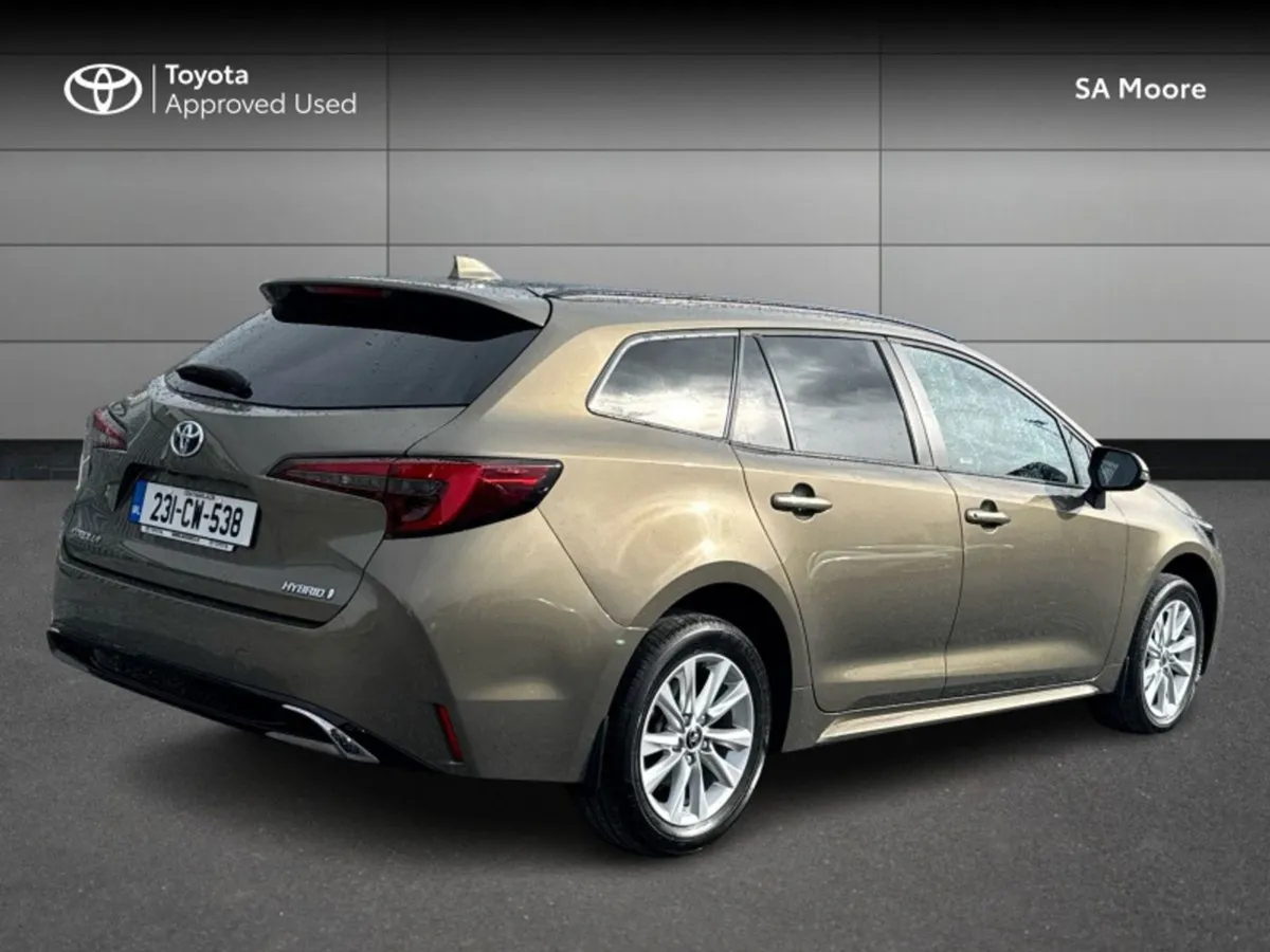Toyota Corolla Estate - Luna Touring Sport - Image 2