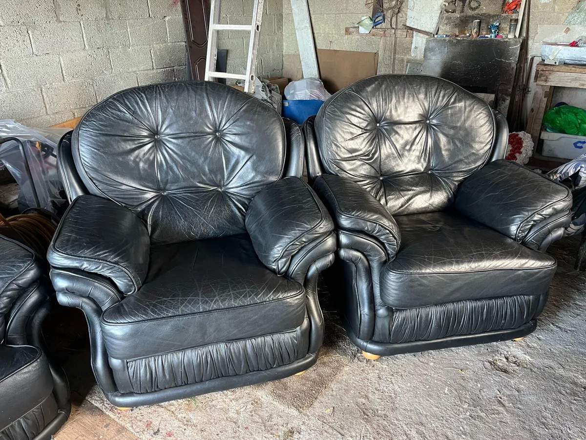 3 Piece Leather Sweet - Image 2