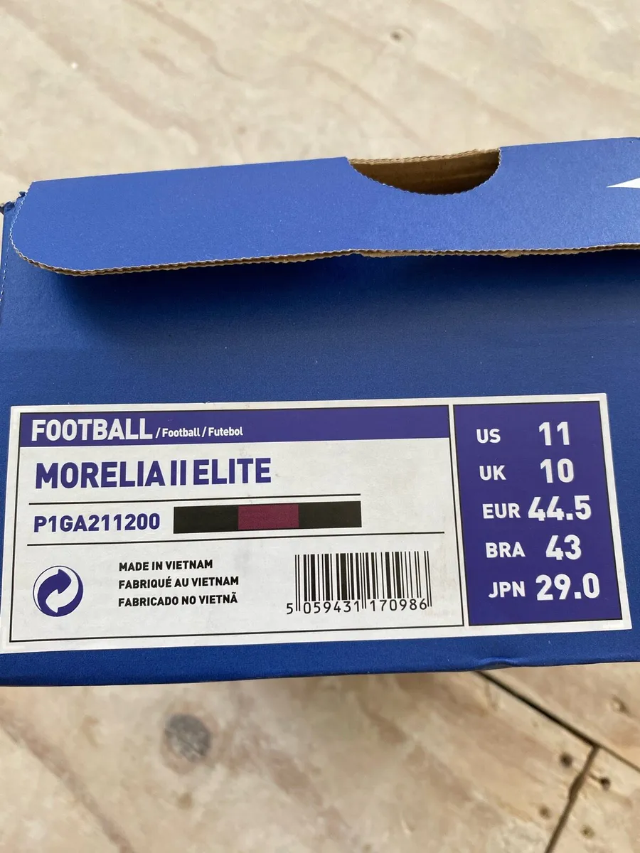 Mizuno Morelia Boots - Image 3