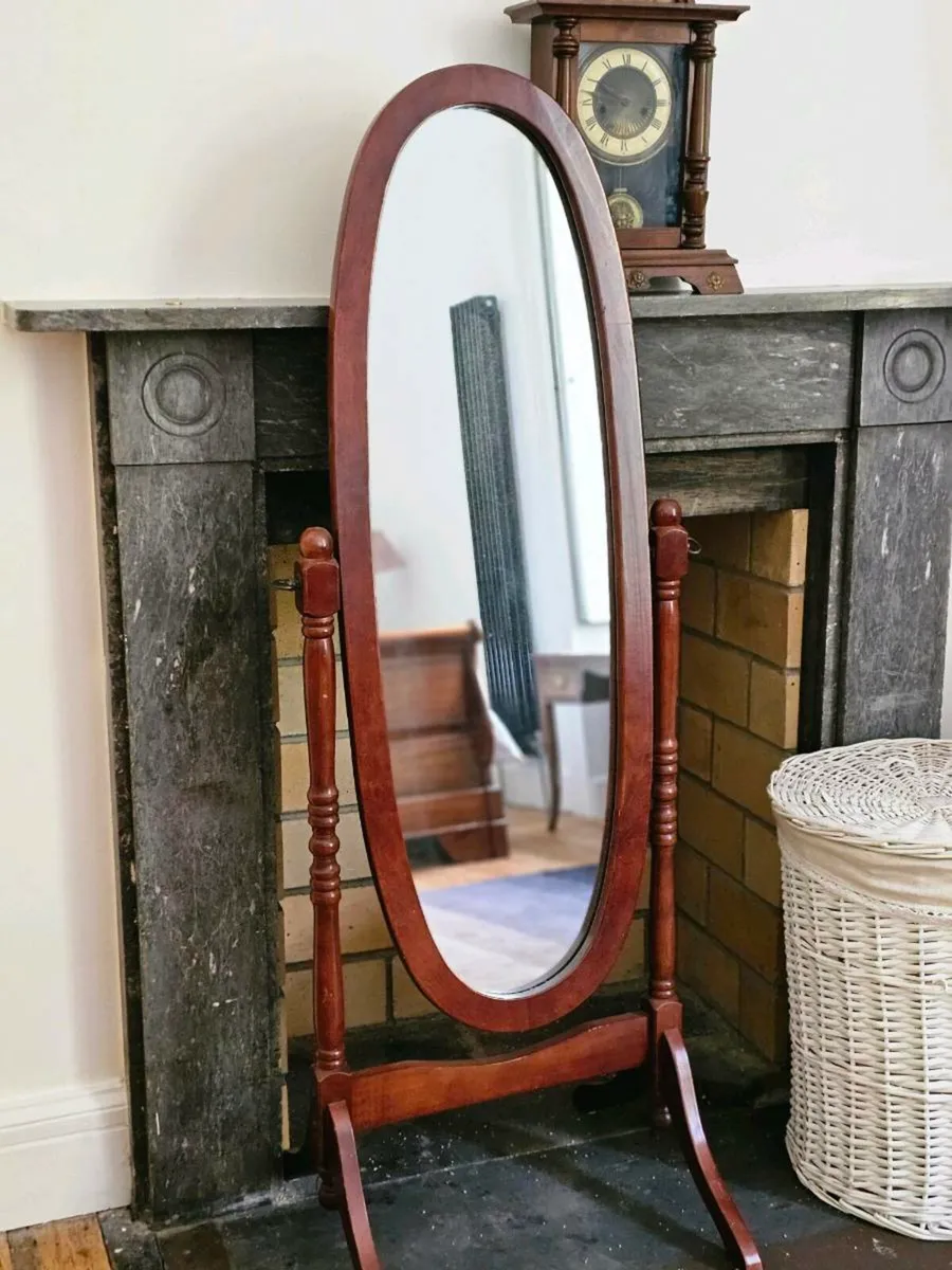 Floor/Standing Mirror