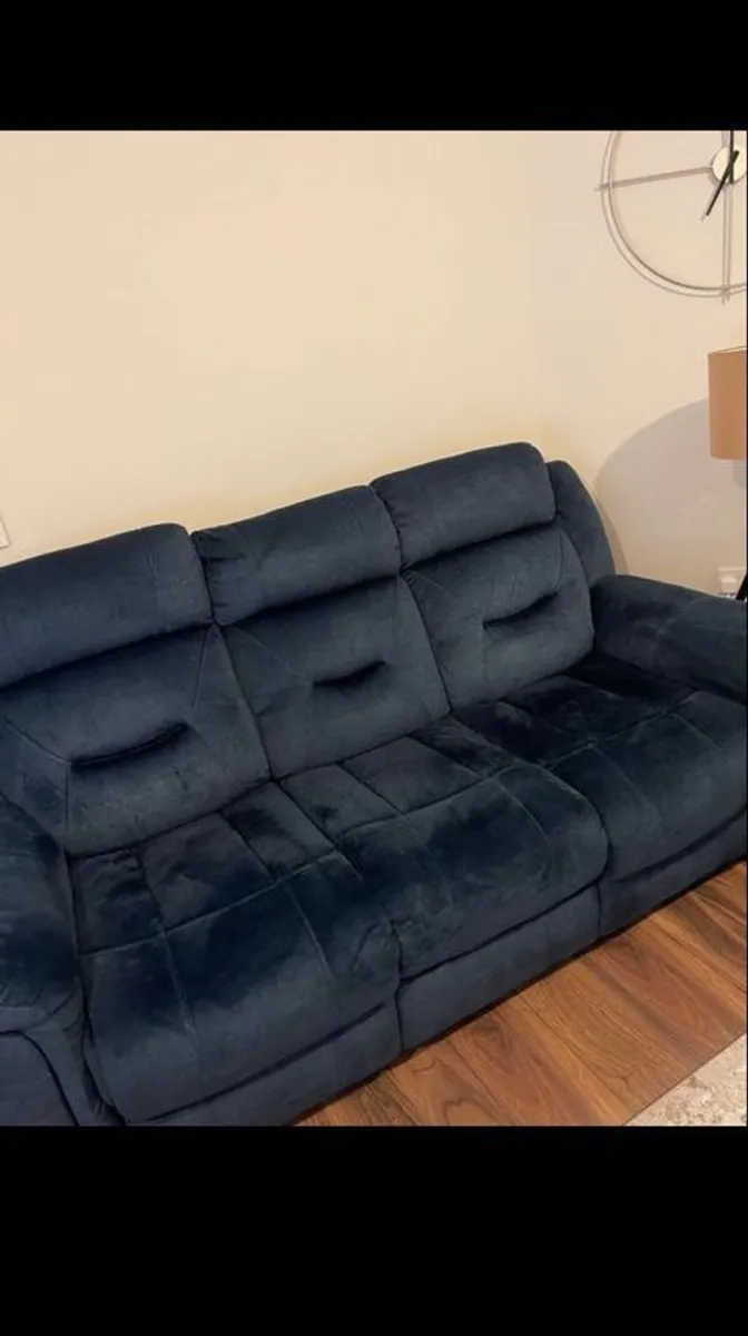 3 seater sofa + 1 recliner - Image 2