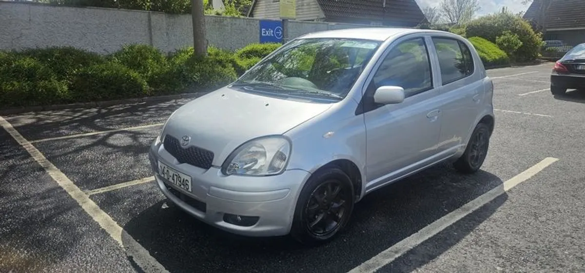 2004 Toyota Yaris automatic NCT 10/25 - Image 1