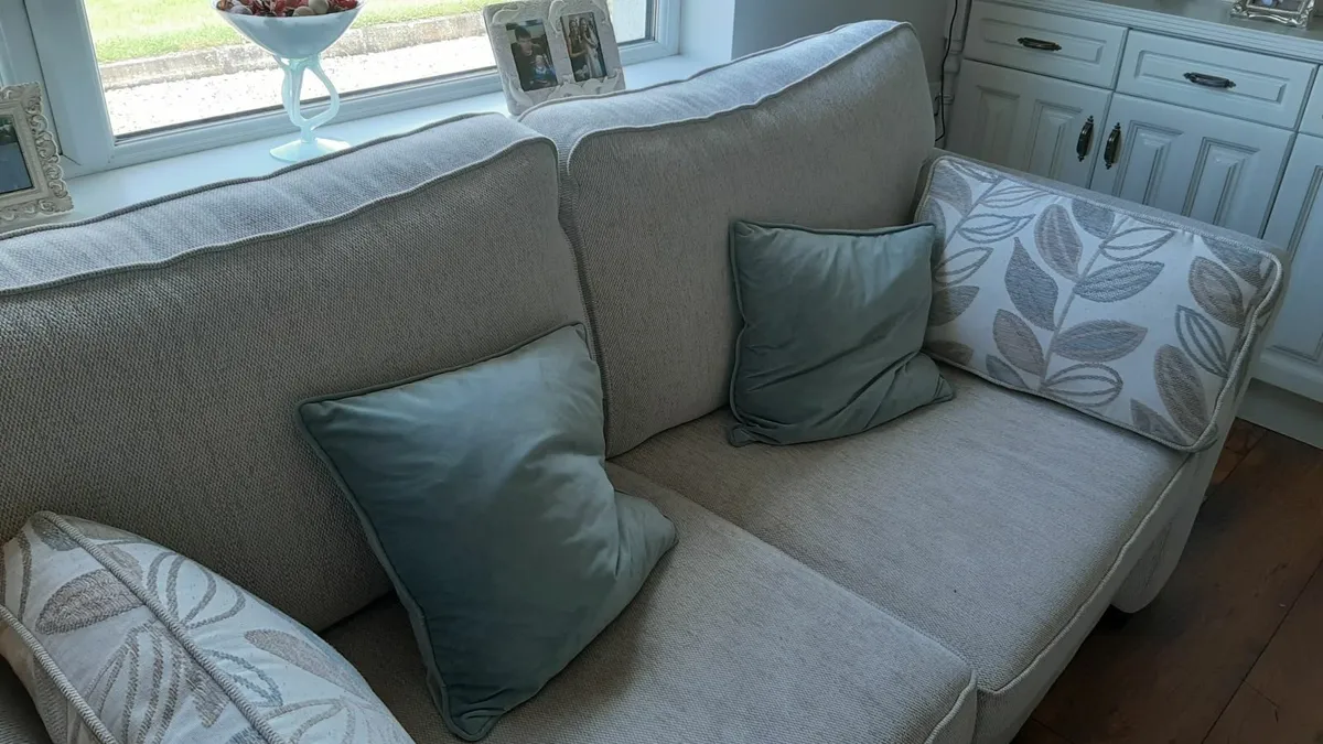 3 Seater Sofa - Image 3