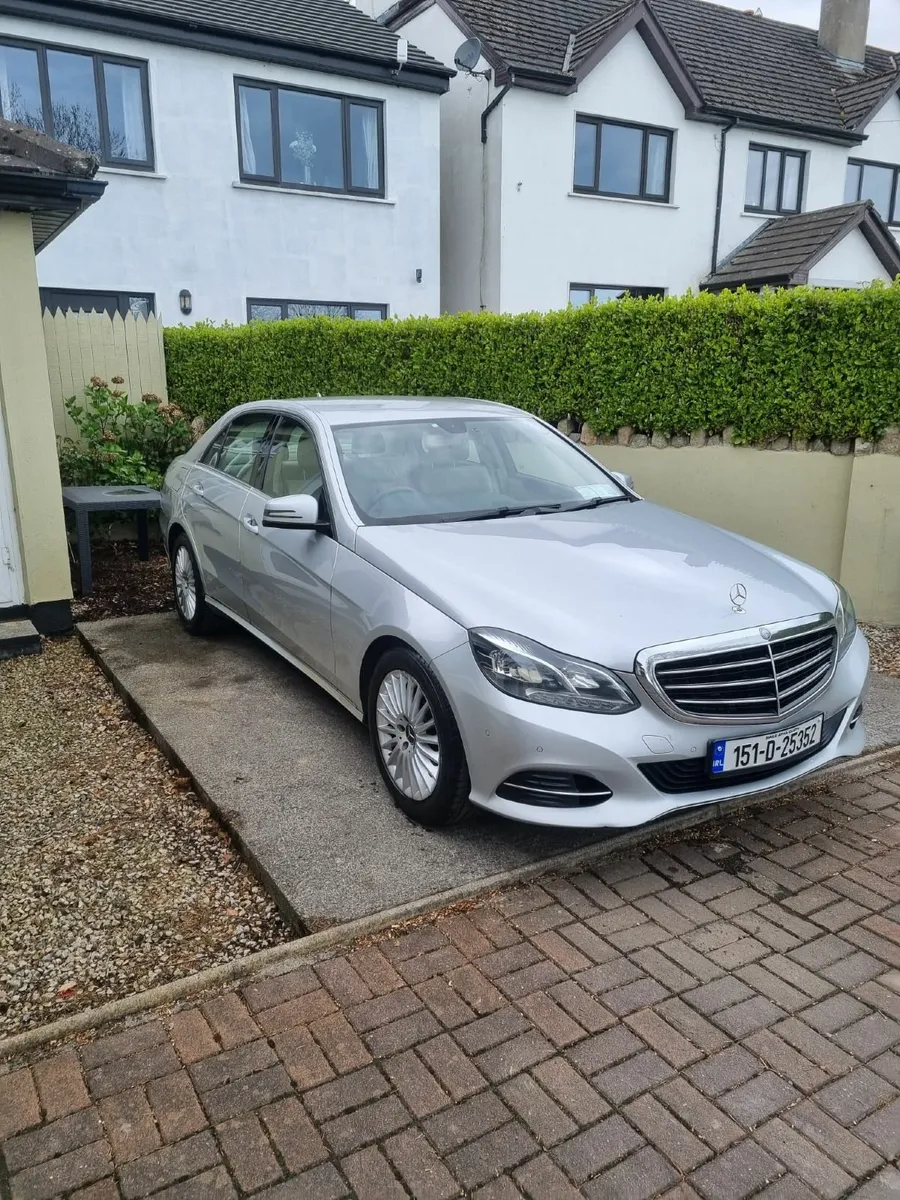 Mercedes-Benz E-Class 2015 - Image 2