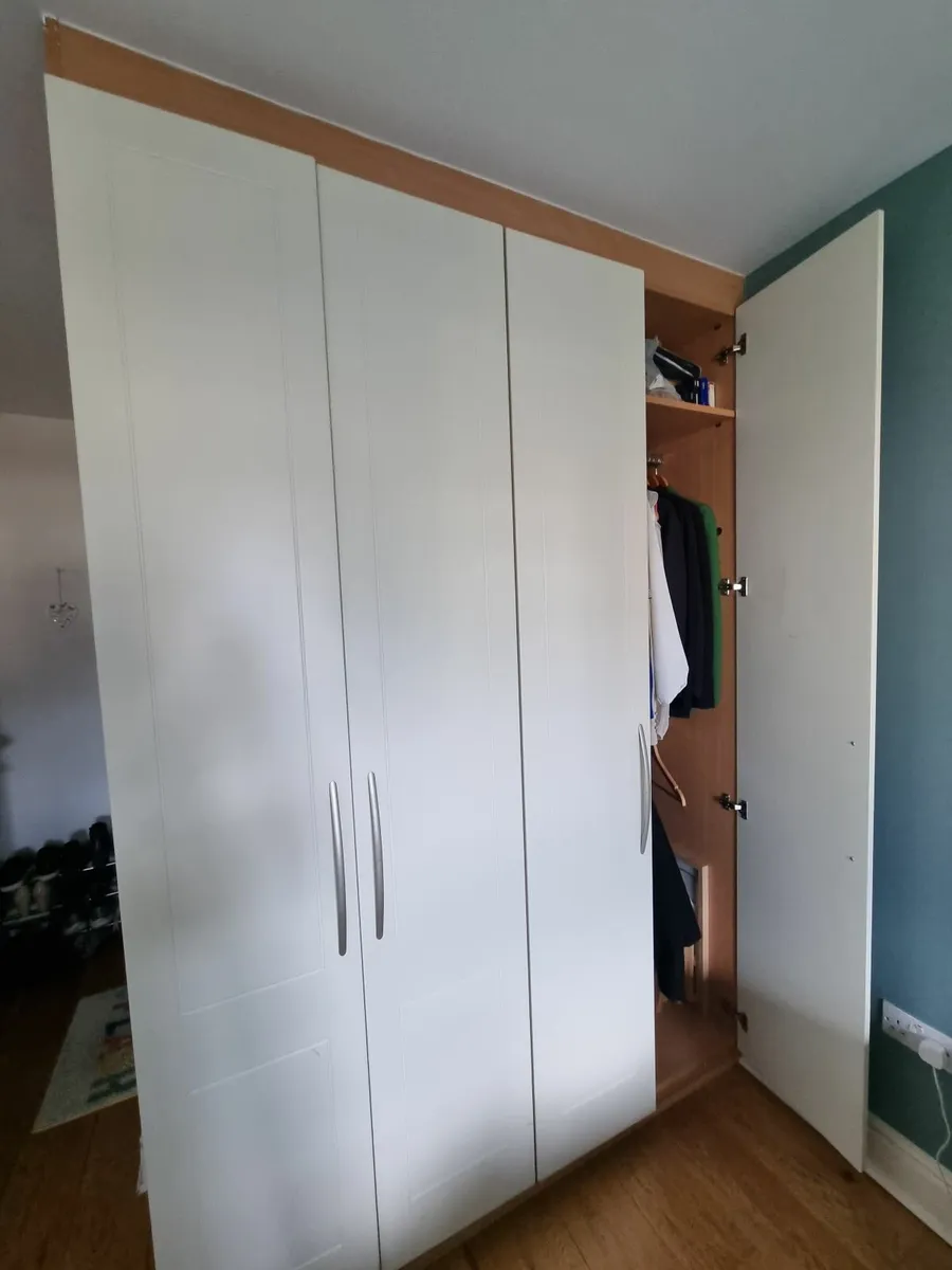 Wardrobe doors - Image 4