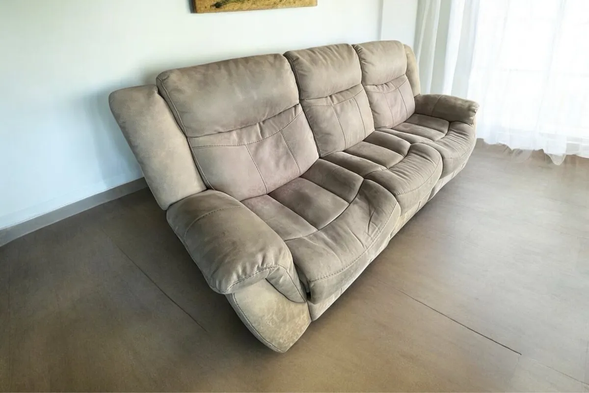 Beige 3 seater sofa recliner couch - Image 1