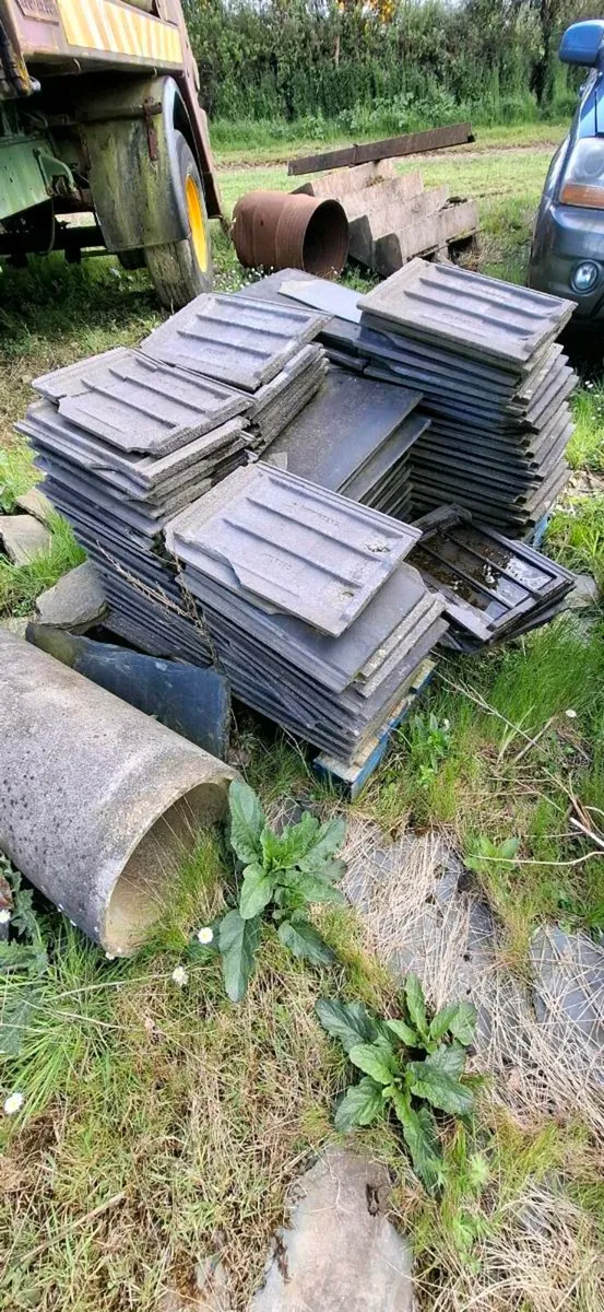 Bricks- blocks-tiles-pipes slates- - Image 4