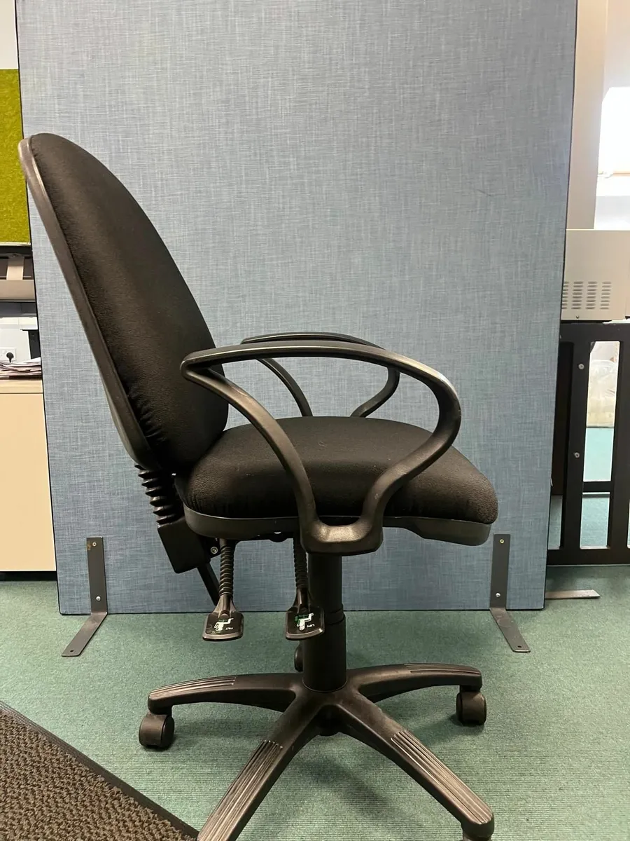 Office Chair - Image 3