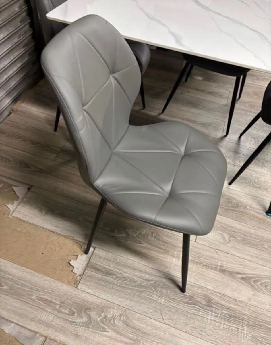 Heavy Marble Effect Stone Table With 4 Chairs - Image 3