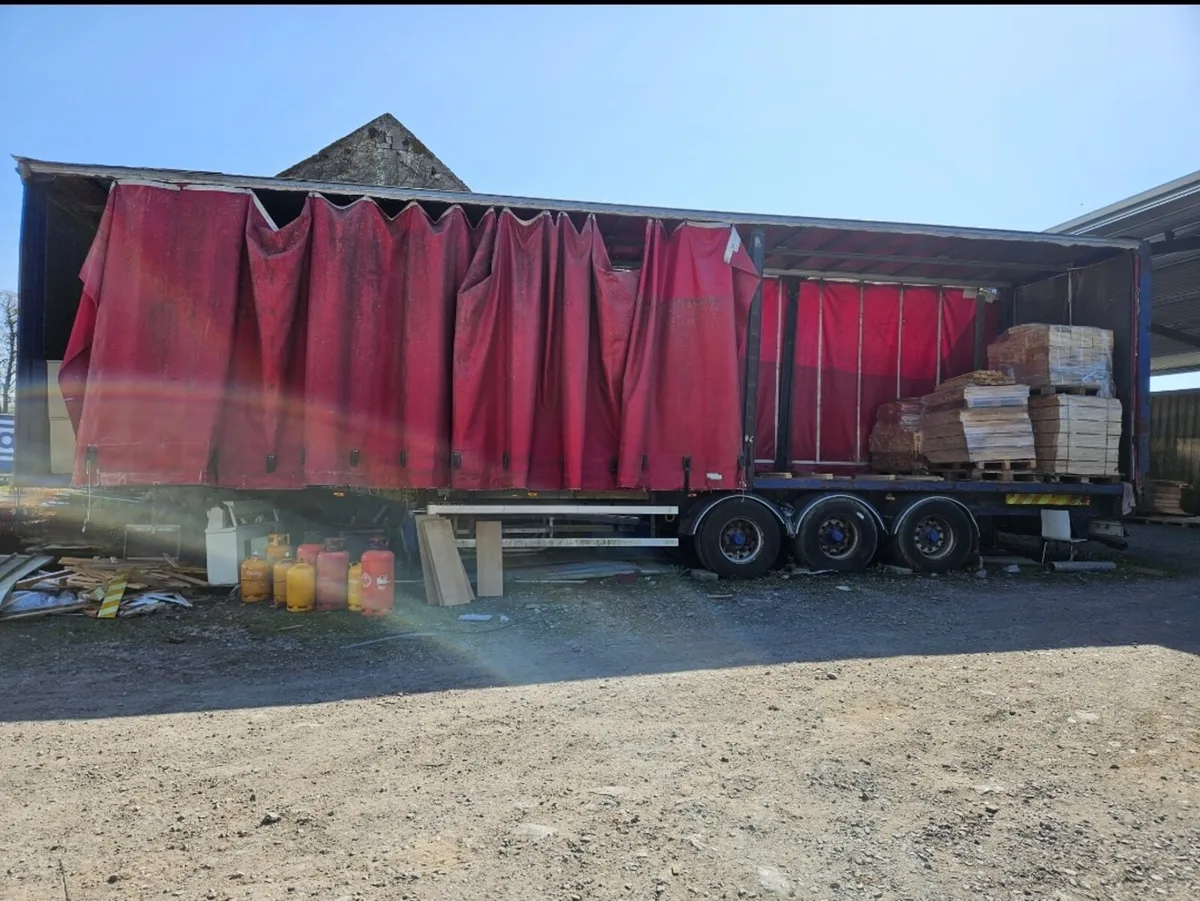 40 foot curtainsider - Image 1