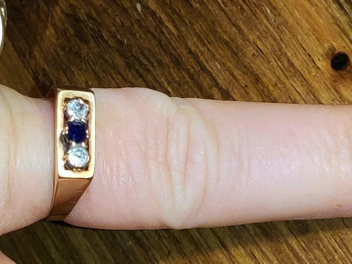 SQUARE SAPPHIRE, 9CT Gold Vintage Signet Ring ! - Image 3