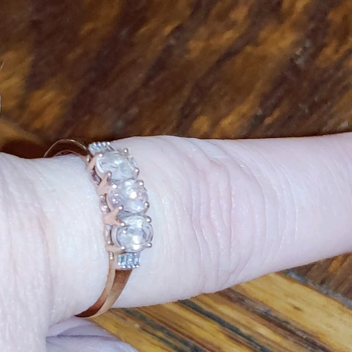 DUSTY PINK SAPPHIRES & DIAMONDS, 9CT Gold Ring ! - Image 2