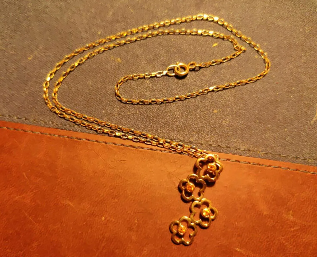 FLOWER POWER, 9CT Gold 5 Gram New Belcher Necklace - Image 1