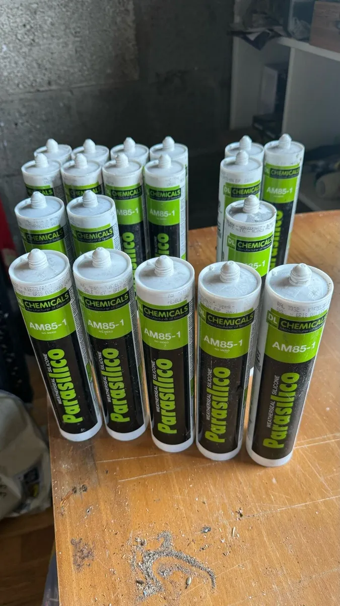 Weatherseal Silicone 6 mixed colors 19 pcs