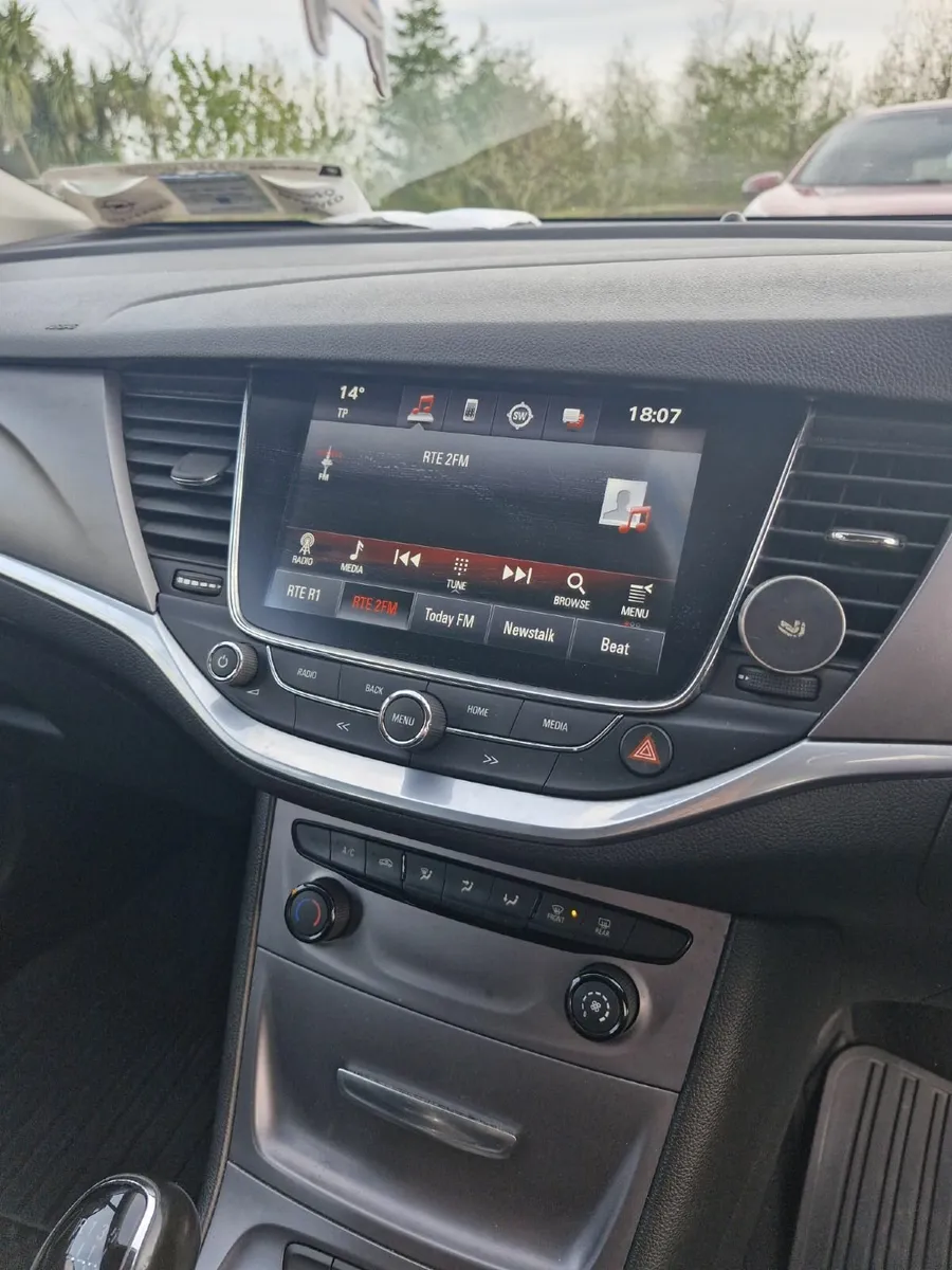 Vauxhall Astra 2016 - Image 4