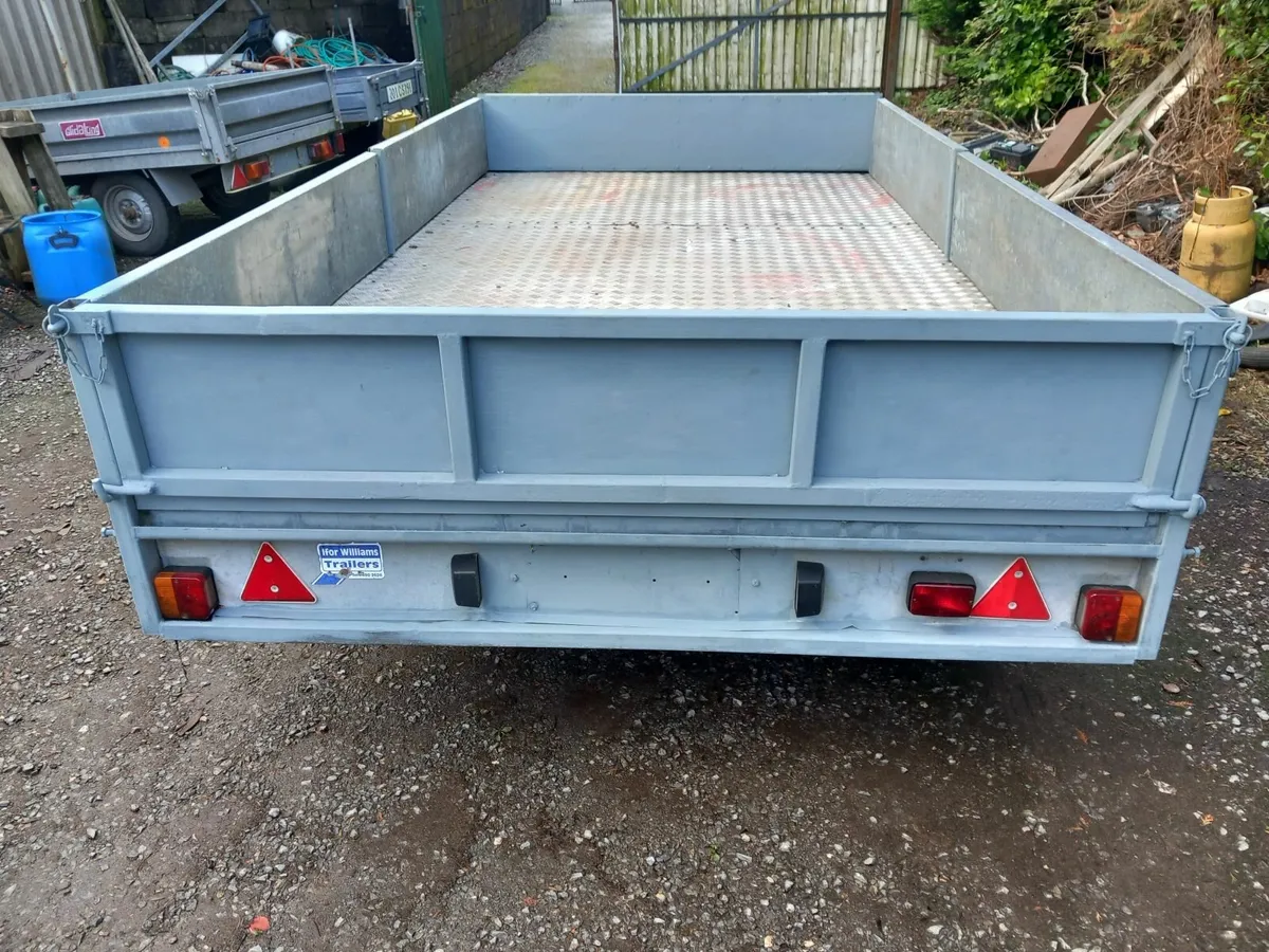 Trailers - Image 1