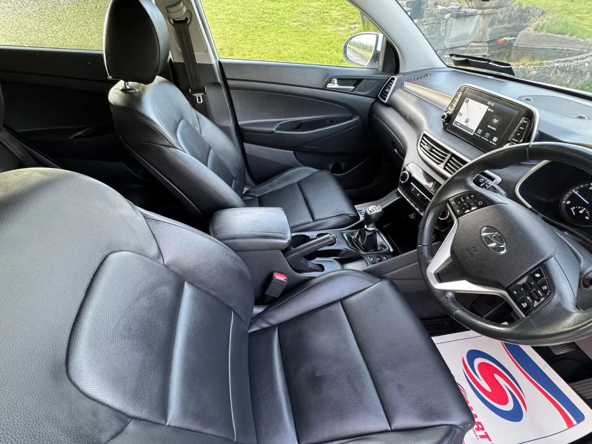 Hyundai Tucson 2020 4x4 2.0 diesel - Image 4