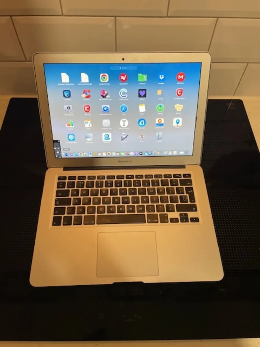 Macbook air 13'' mid 2012 - Image 1