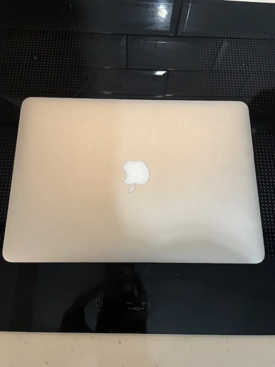 Macbook air 13'' mid 2012 - Image 3