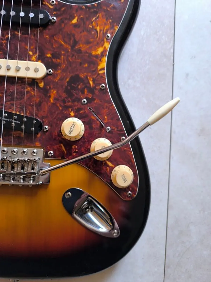 Jet 300, ST Type, electric Guitar - Image 1