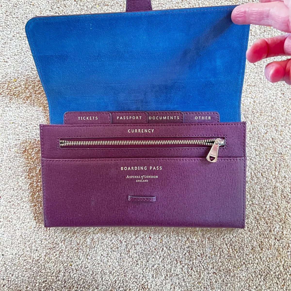 Aspinal Purse leather, detachable Passport/doc - Image 1