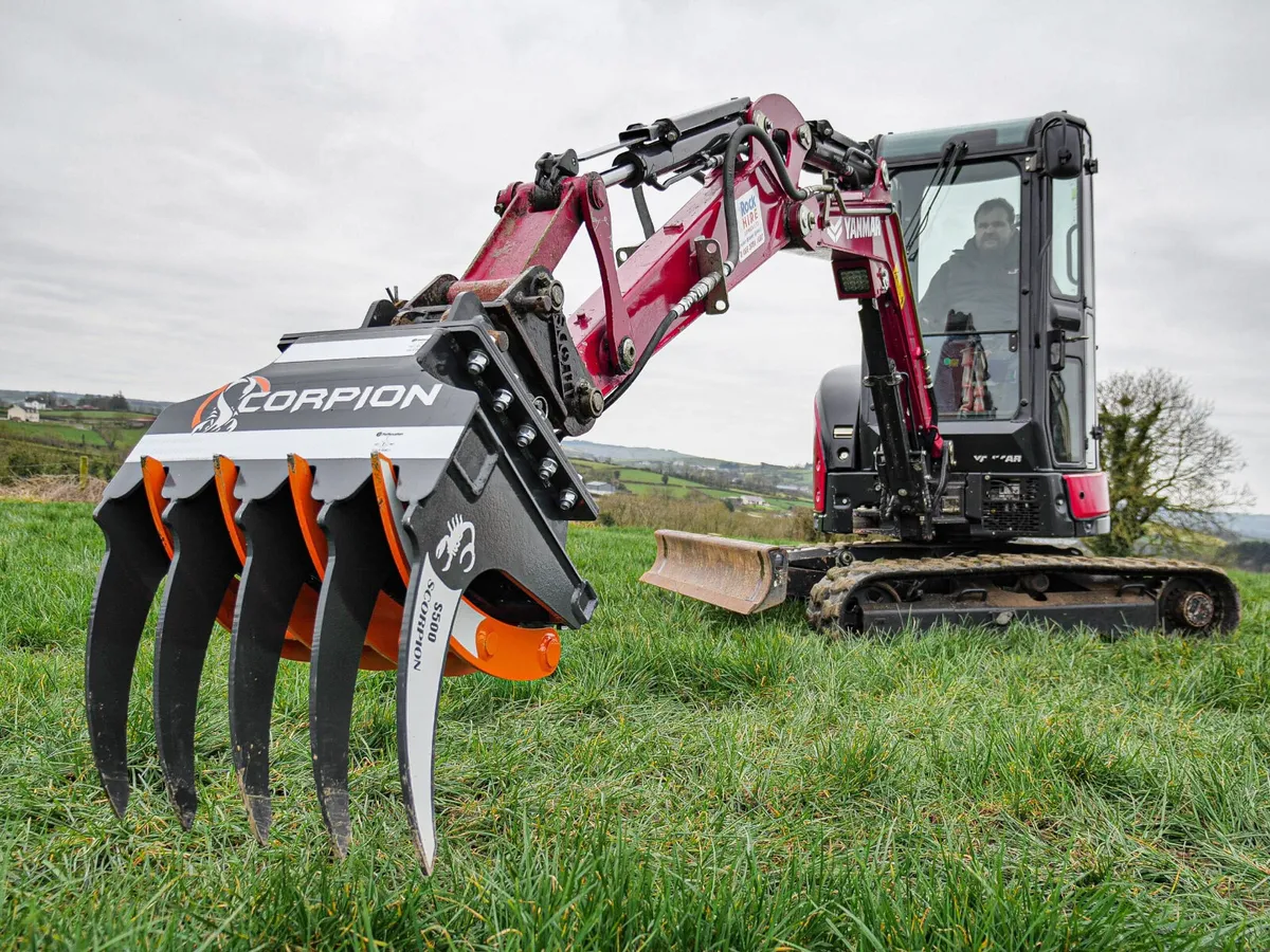 Mde Scorpion Hydraulic Grab - Image 1