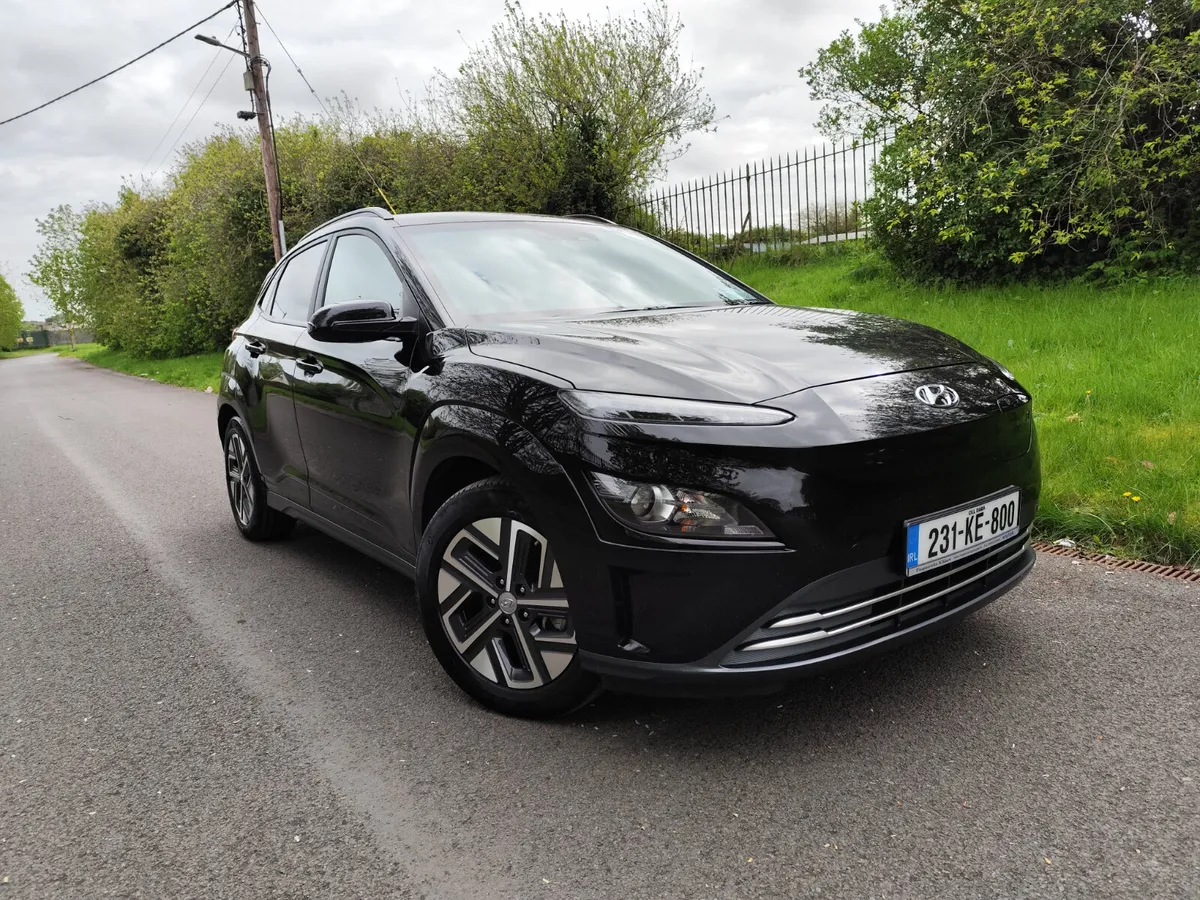 Hyundai Kona Premium EV 64Kwh 2023 - Image 1