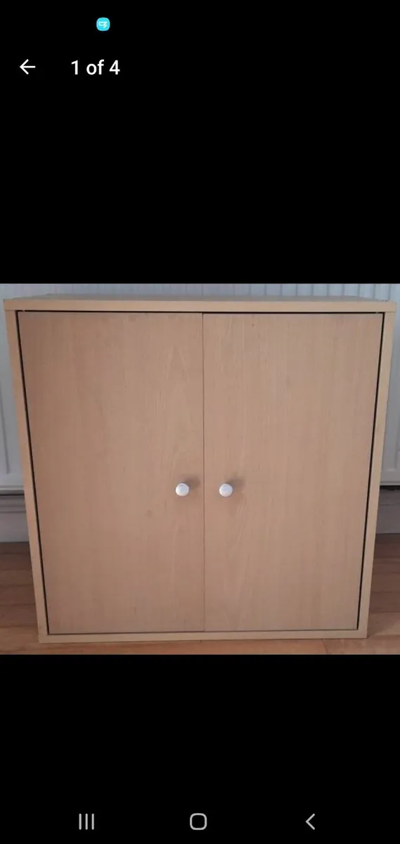 Cupboard/cablinet with shelf - Image 1