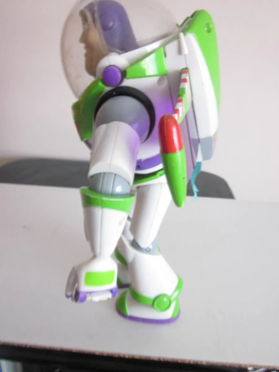 Disney/Pixar Buzz Lightyear Talking Toy - Image 4