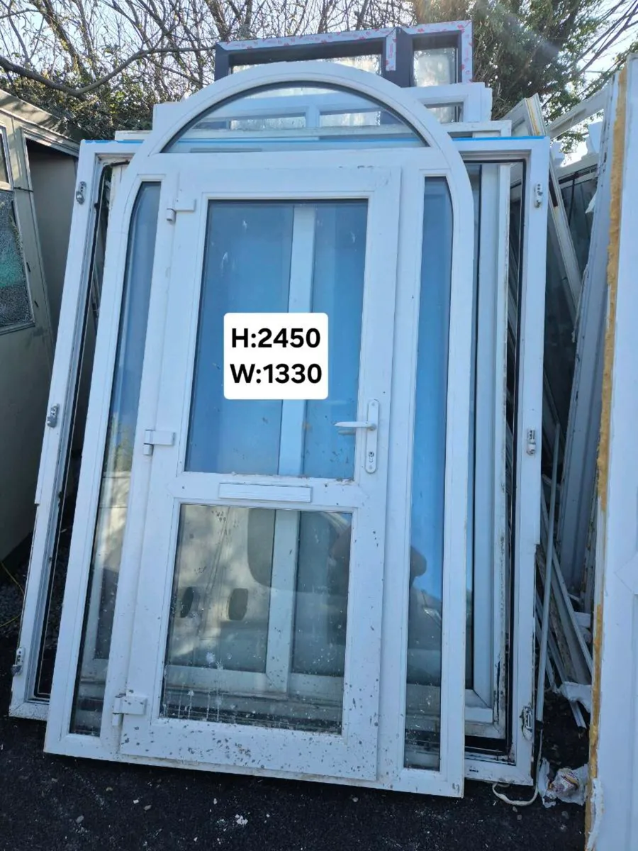 PVC MARK PVC DOOR