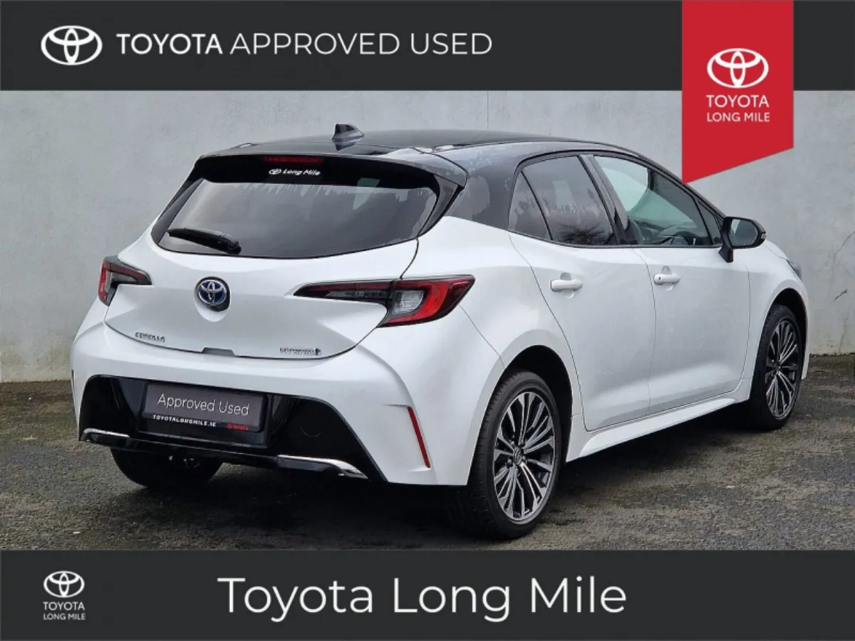 Toyota Corolla 1.8 Hybrid Luna Sport H/B 5dr - Image 4
