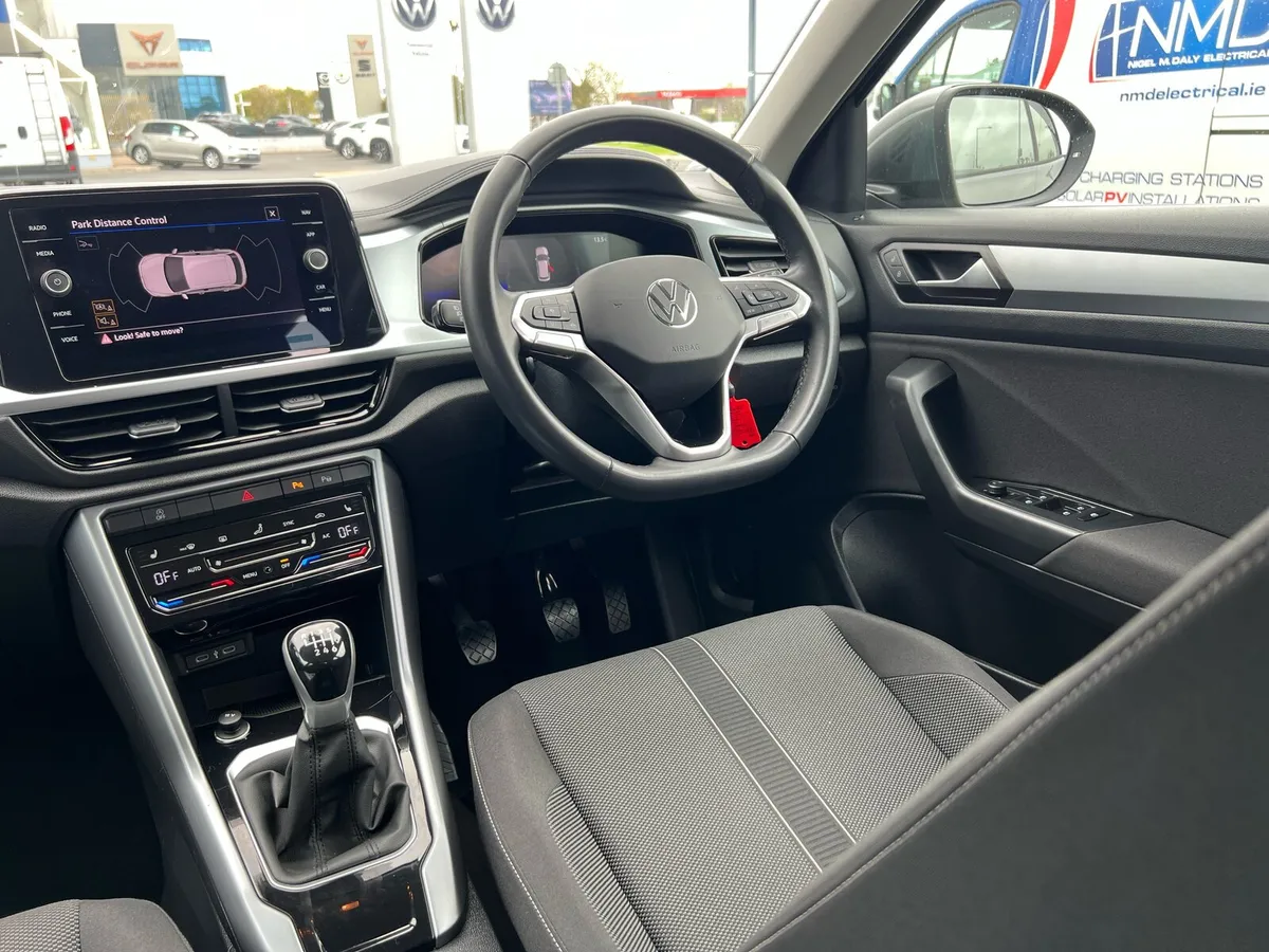 Volkswagen T-Roc 2.0 TDI 116HP Life - Image 3