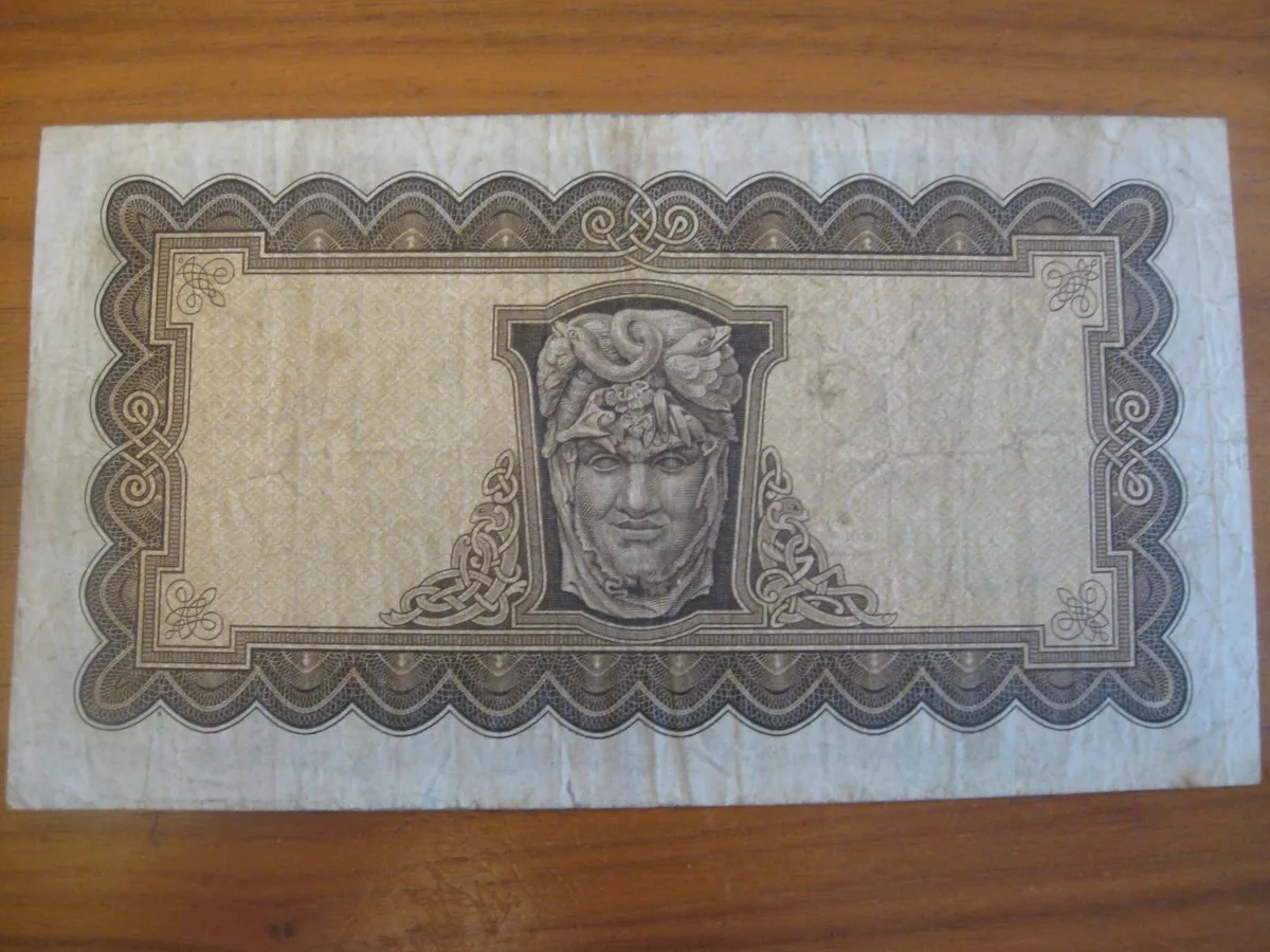 5 Pound Lavery Note - 100 Euros - Image 2