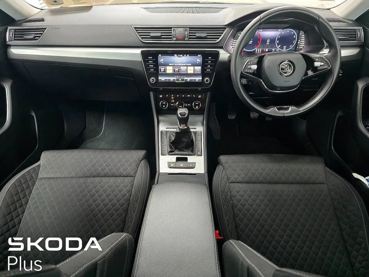 Skoda Superb Ambition 2.0tdi 150BHP - Image 2