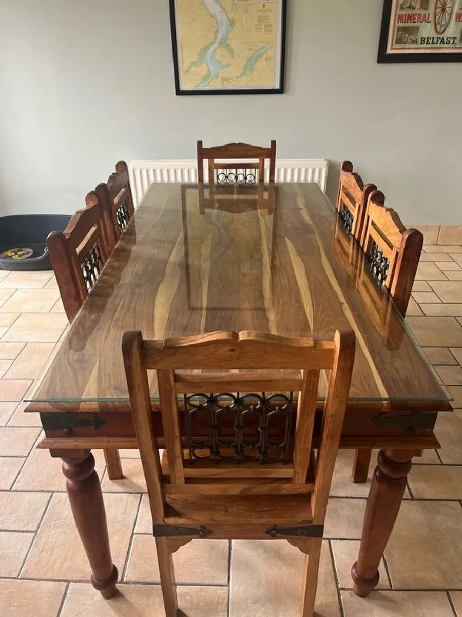 Table and Chairs - Image 1