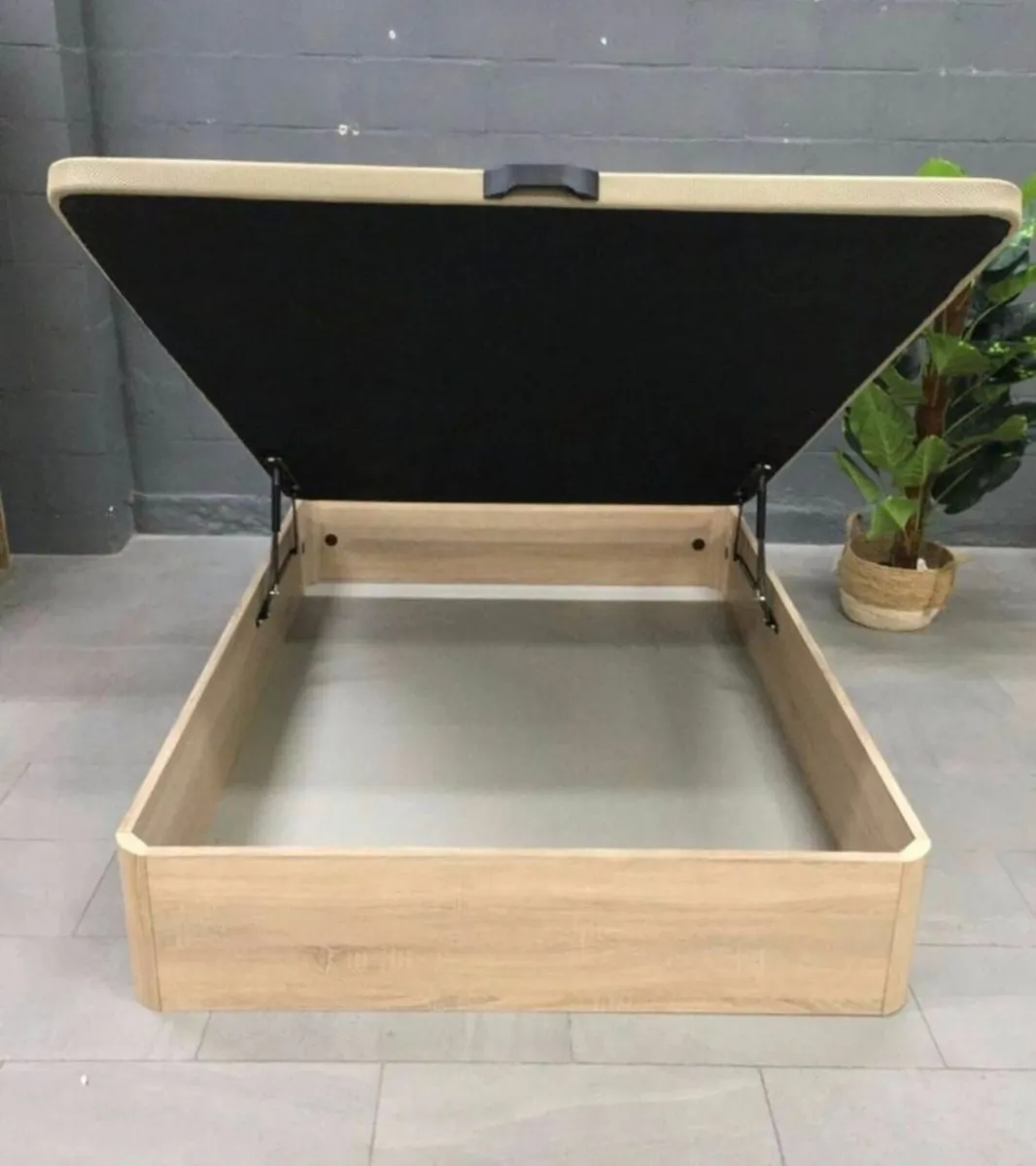 Oak Ottoman Storage Bed - King - Image 1