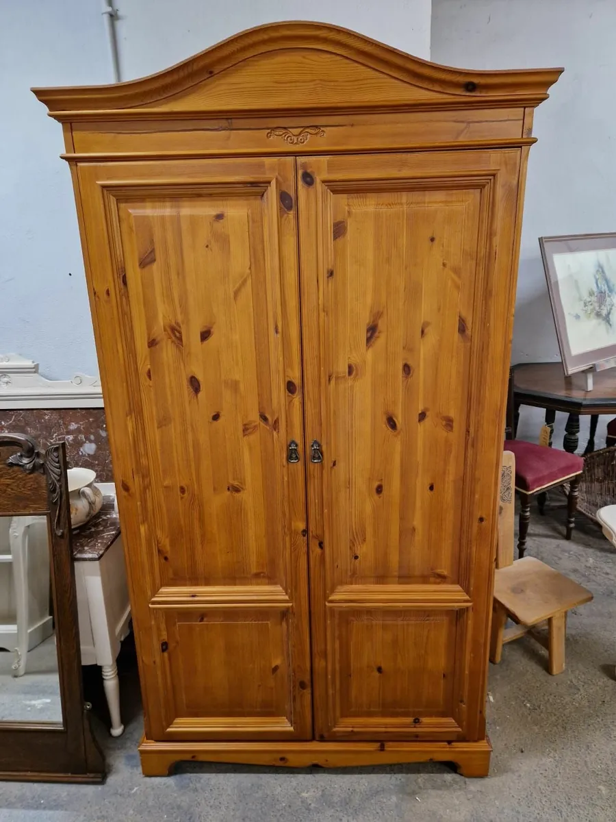 Vintage pine wardrobe - Image 1