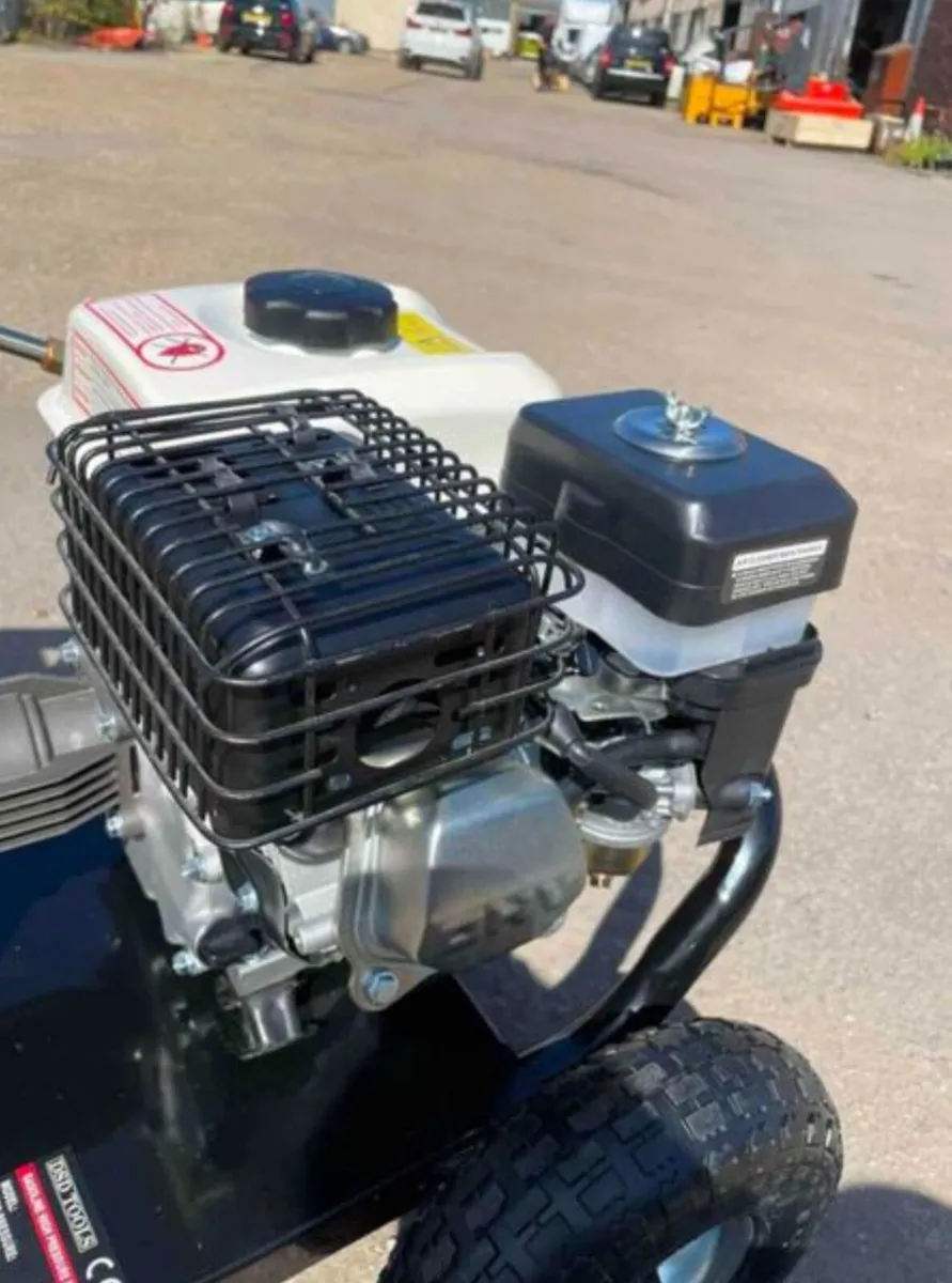 BRAND NEW GERMAN HIGH POWERED PRESSURE WASH - Image 4