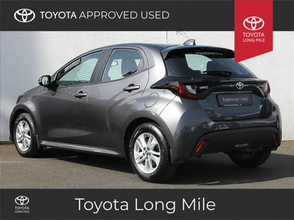 Toyota Yaris 1.5 Hybrid Luna 5dr - Image 3