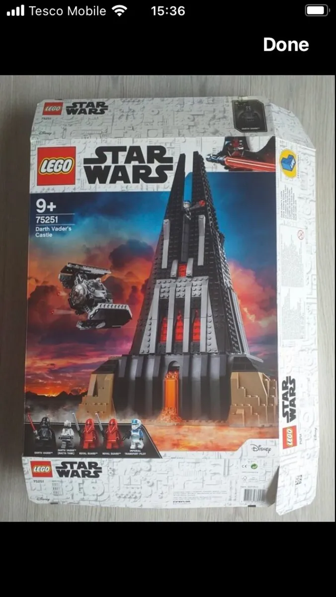 lego Darth Vader's Castle 75251 - Image 1