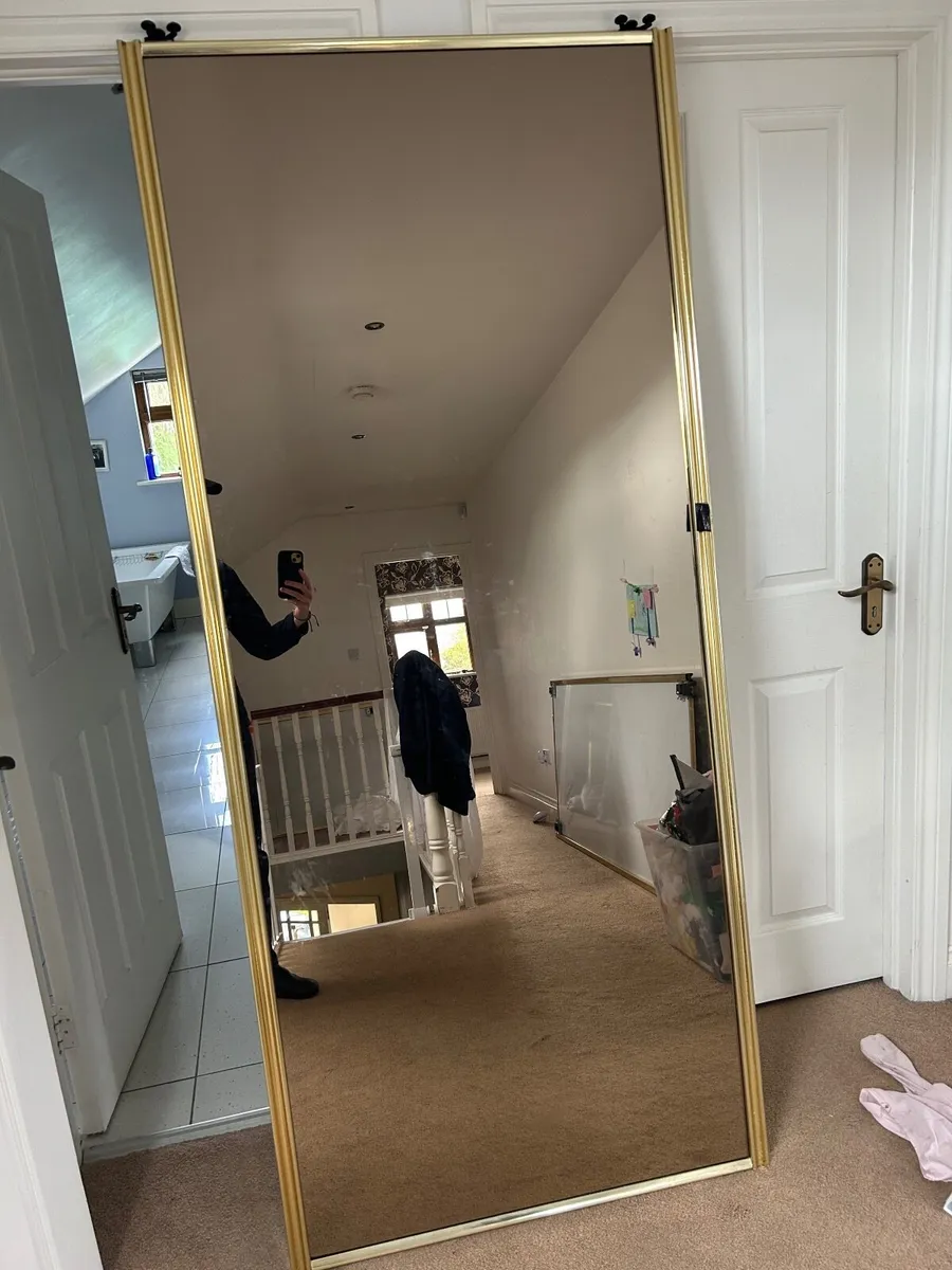 Mirrors  (1 Large, 3 Smaller) (FREE)