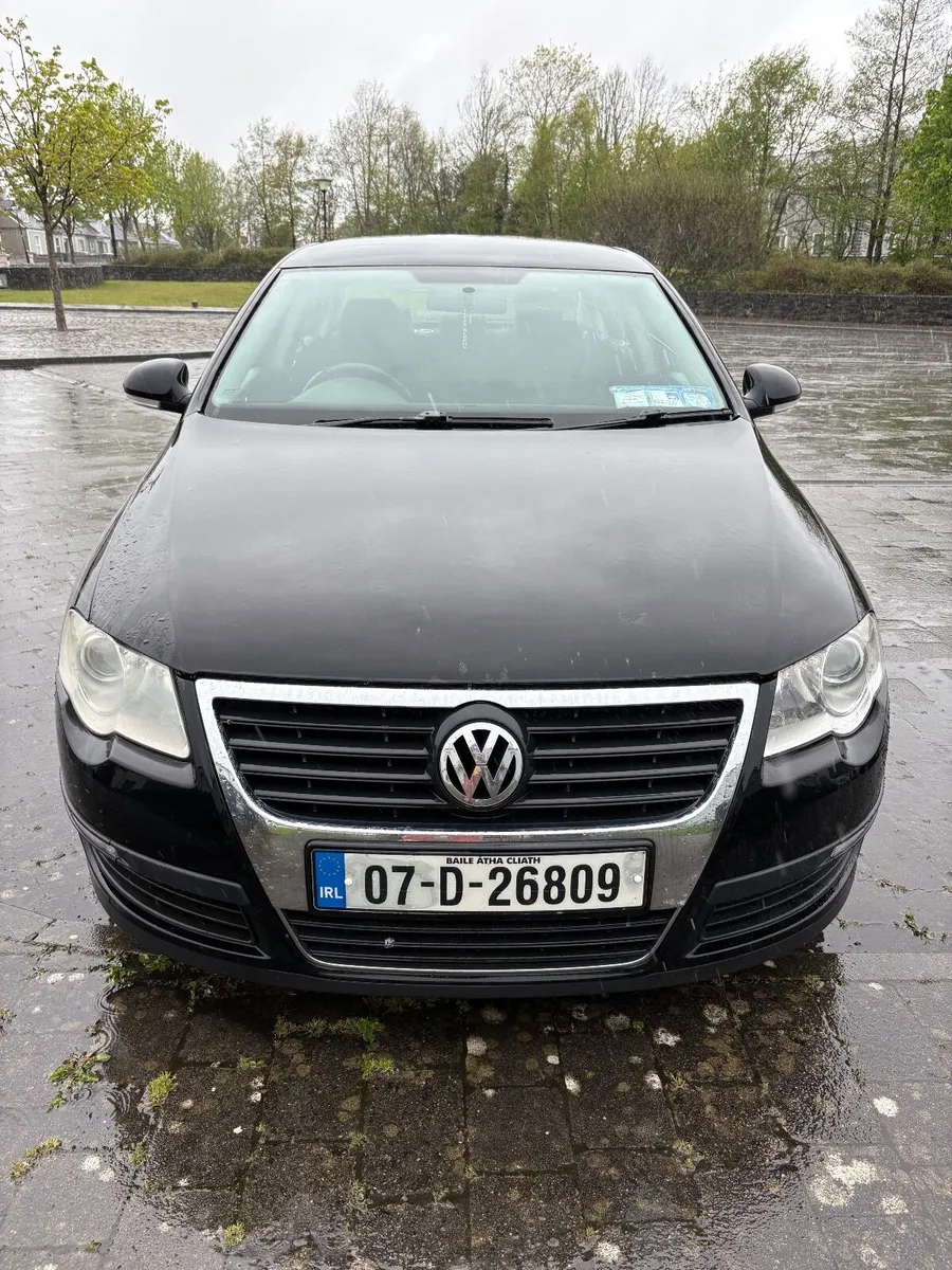 Volkswagen Passat 2007 - Image 1