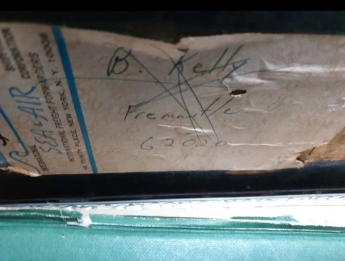 Beautiful Old Chest/Trunk - Image 4