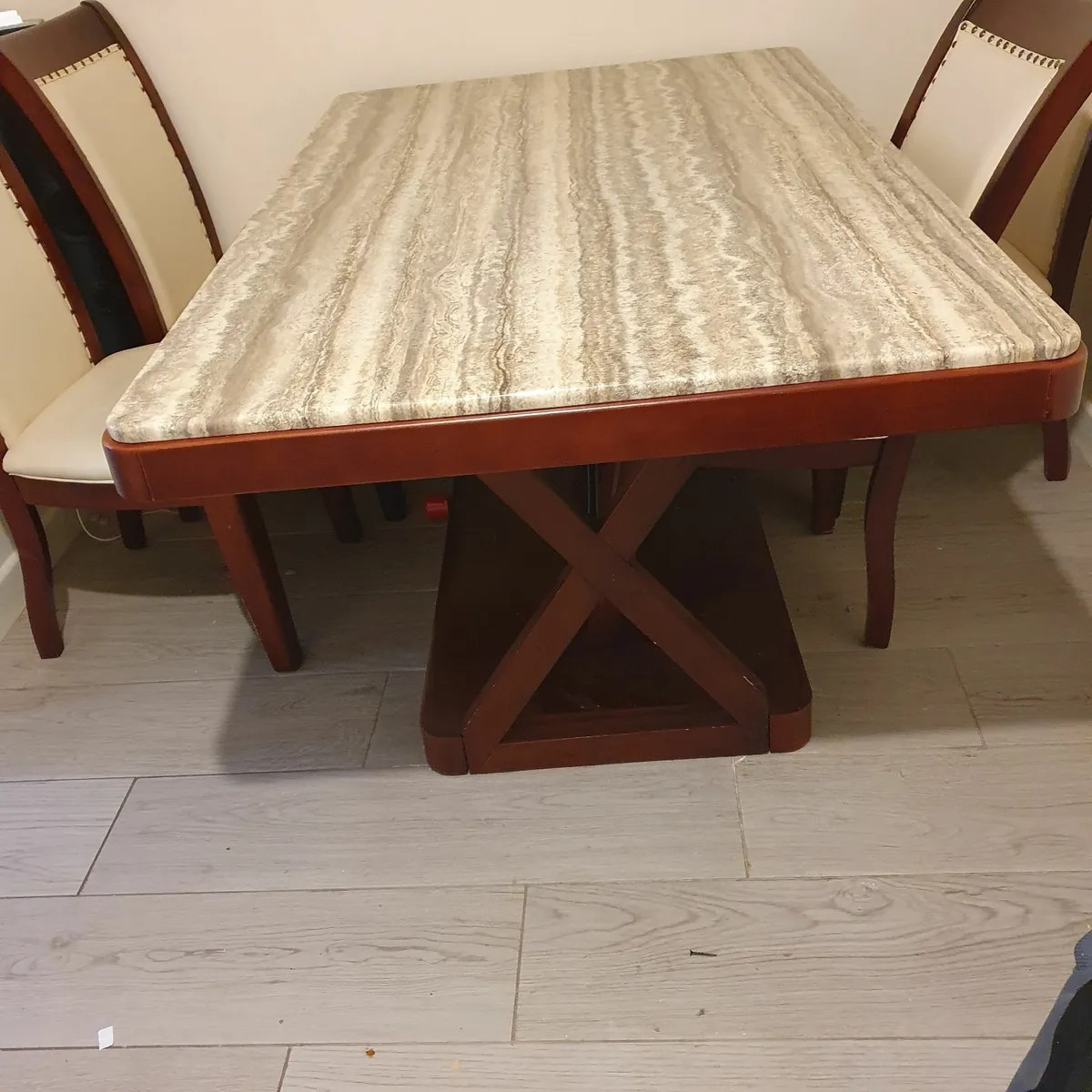 Sofa and dining table - Image 2