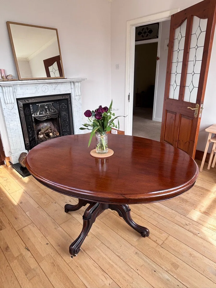 Mid Victorian solid wood table - Image 2