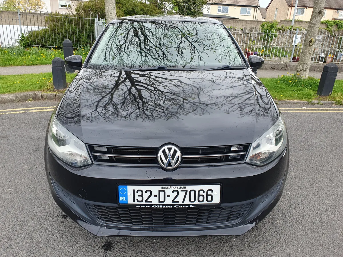 Volkswagen Polo 2013 , 1.2 TSI AUTOMATIC - Image 2