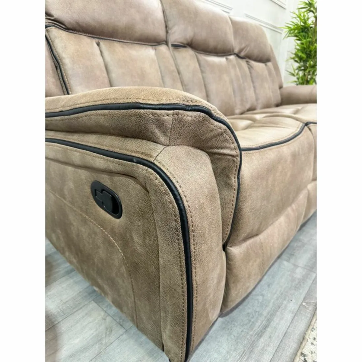 New Westfield Sofa Range €999 - Image 4