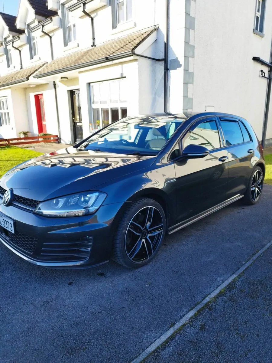 Volkswagen Golf 152 GTD - Image 1